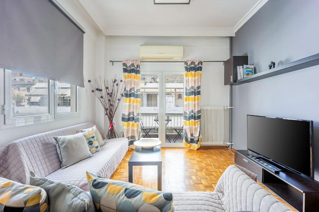Apartment In The Middle Of Everything Atene Esterno foto