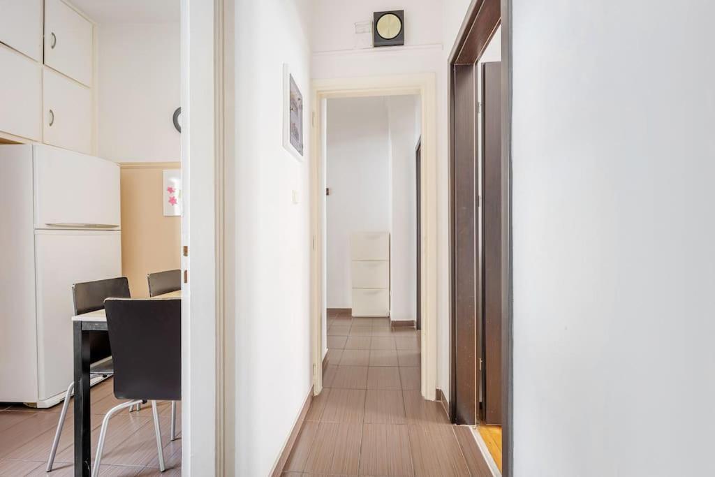 Apartment In The Middle Of Everything Atene Esterno foto