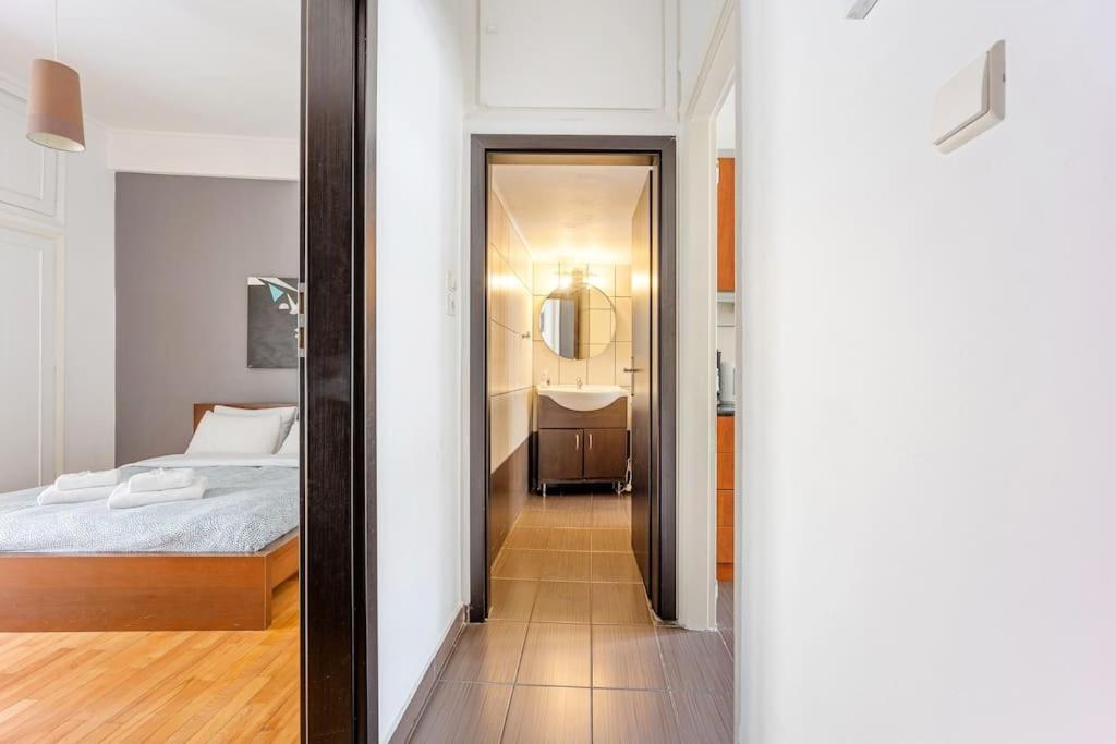 Apartment In The Middle Of Everything Atene Esterno foto