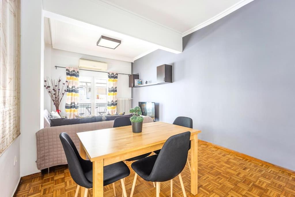 Apartment In The Middle Of Everything Atene Esterno foto